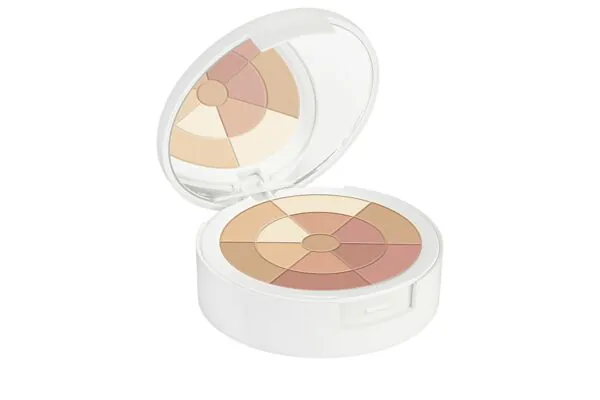 AVENE Couvrance Mosaik Puder Naturel Ds 10g AVENE Couvrance Mosaik Puder Naturel Ds 10g