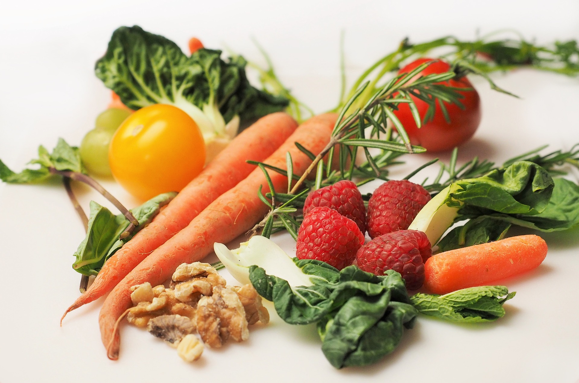 Vitamine - der Treibstoff für`s gesunde Leben Vitamine - der Treibstoff für`s gesunde Leben