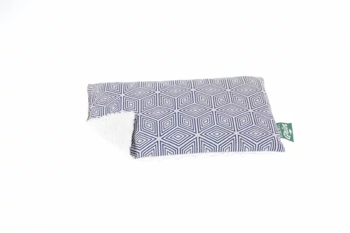 Himmelgrün Kirschkernkissen 30x20cm Raute blau